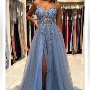 Beautiful blue dress with slit worn once